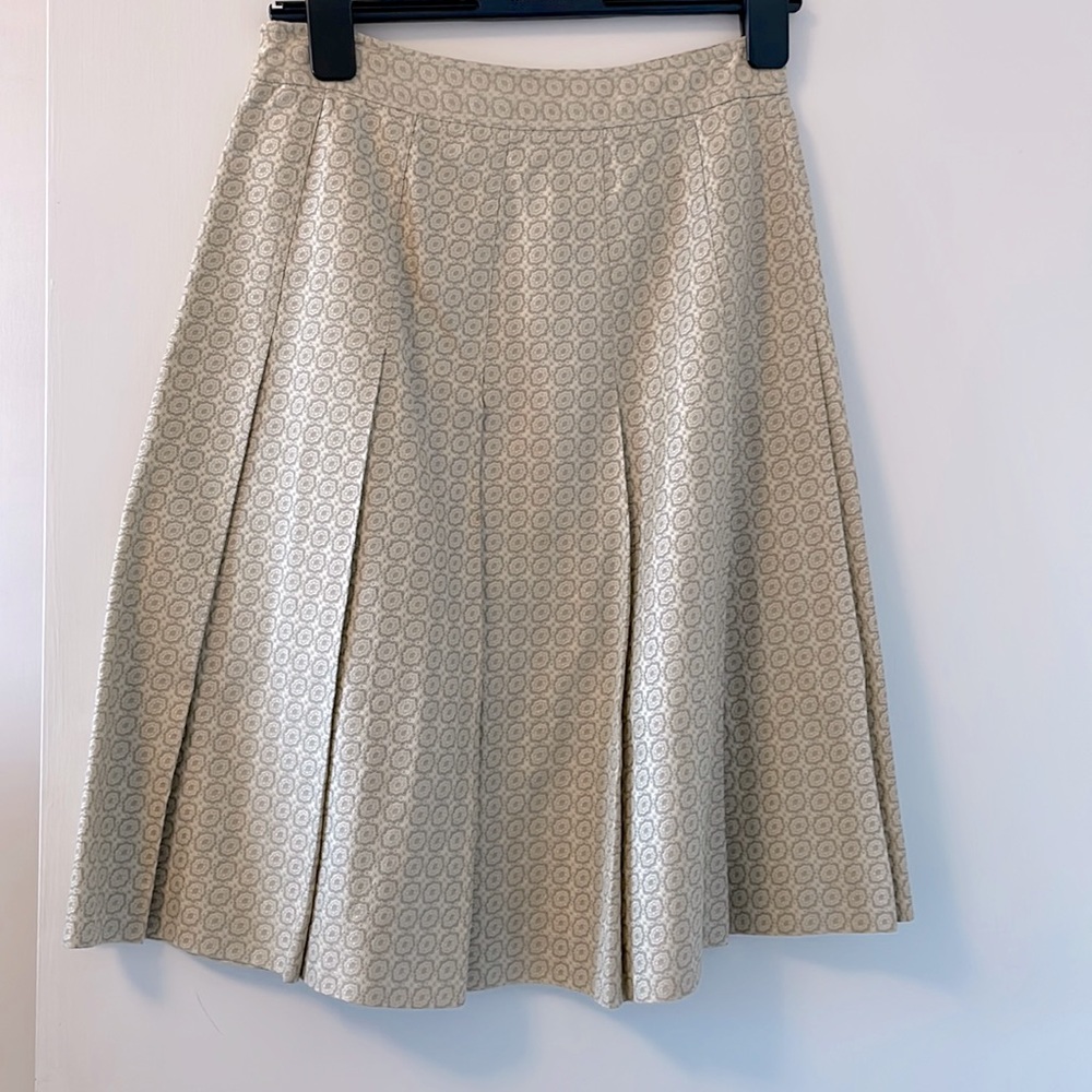 Theory women’s metallic pleated skirt